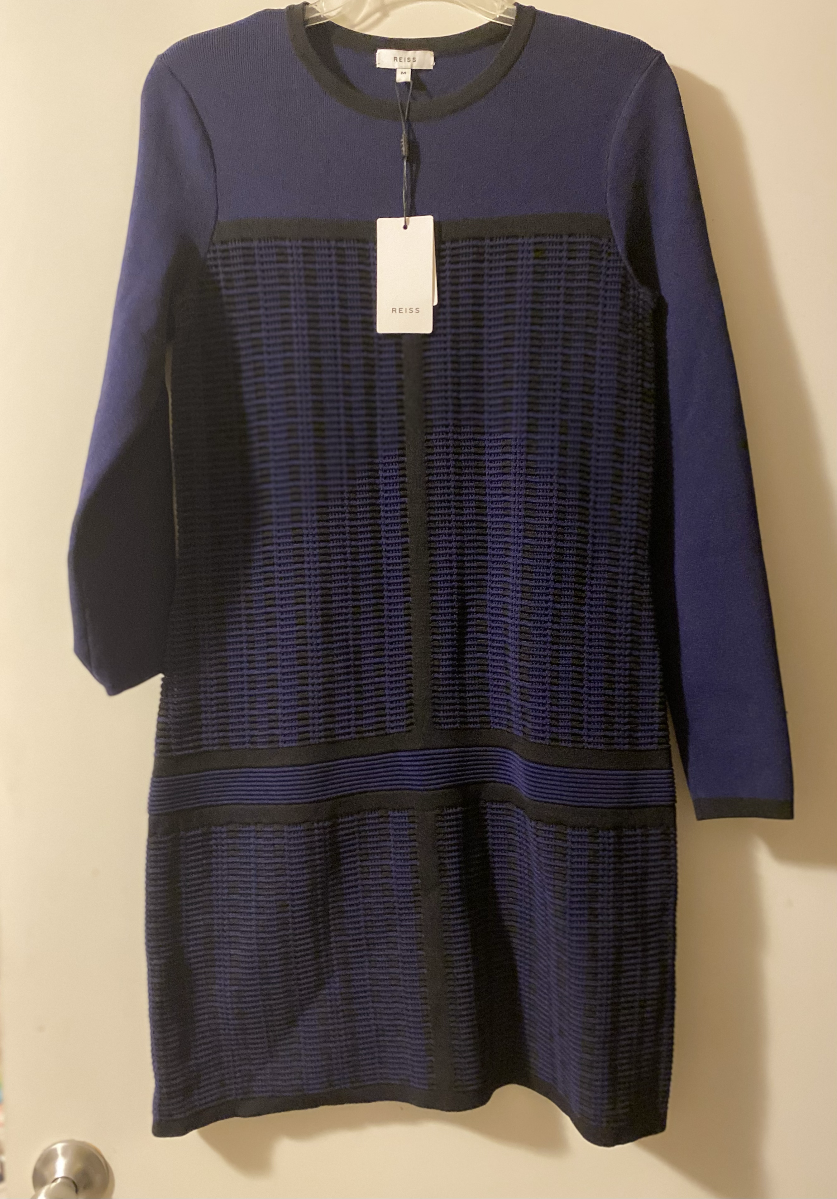 REISS ELSIE TEXTURED KNITTED MINI DRESS - Picture 5 of 9
